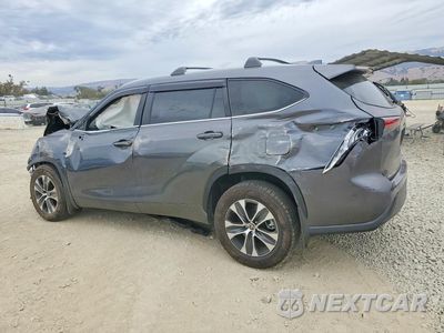Drugie zdjęcie samochodu z przodu: 2023 TOYOTA HIGHLANDER HYBRID XLE VIN:5TDKARAH4PS524712 - miniatura
