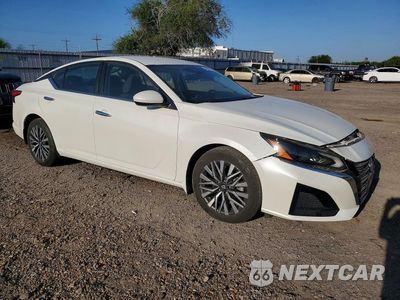 Czwarte zdjęcie samochodu z boku: 2023 NISSAN ALTIMA SV VIN:1N4BL4DV5PN337781 - miniatura