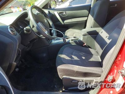 Zdjęcie 7 z 13 samochodu: 2013 NISSAN ROGUE S VIN:JN8AS5MV1DW107163 - miniatura