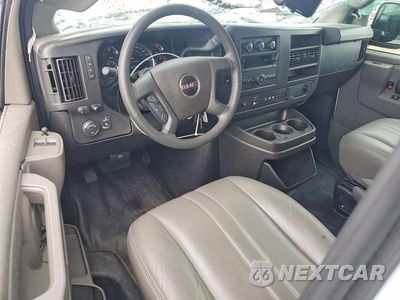 Zdjęcie 8 z 14 samochodu: 2024 GMC SAVANA G2500 VIN:1GTW7AF75R1290761 - miniatura
