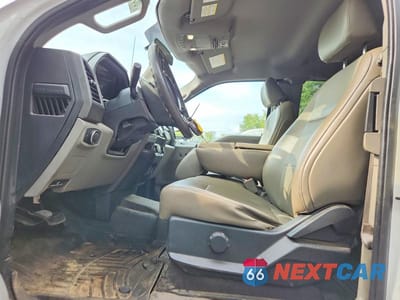 Zdjęcie 7 z 13 samochodu: 2019 FORD F550 SUPER DUTY VIN:1FD0X5HT4KEG62902 - miniatura