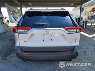 Zdjęcie 6 z 13 samochodu: 2025 TOYOTA RAV4 LE VIN:JTMMWRFV1SD350336 - miniatura