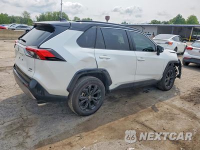 Trzecie zdjęcie samochodu z tyłu: 2025 TOYOTA RAV4 XSE VIN:4T3E6RFV0SU199061 - miniatura
