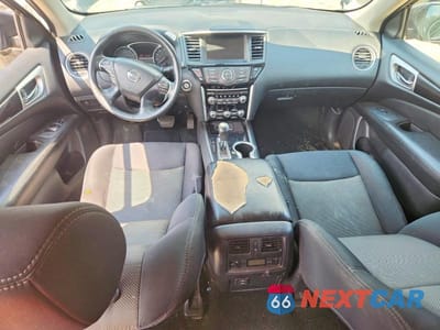 Zdjęcie 8 z 13 samochodu: 2018 NISSAN PATHFINDER SV VIN:5N1DR2MM2JC631554 - miniatura