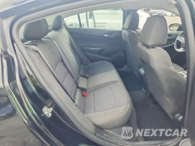 Zdjęcie 10 z 12 samochodu: 2017 CHEVROLET CRUZE LS VIN:1G1BC5SM6H7211003 - miniatura