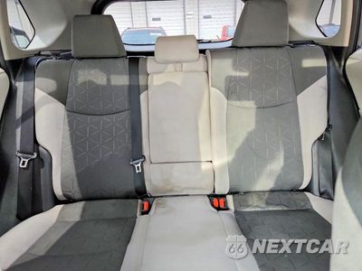 Zdjęcie 10 z 14 samochodu: 2019 TOYOTA RAV4 XLE VIN:2T3P1RFV1KW075405 - miniatura
