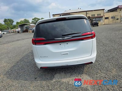 Zdjęcie 6 z 15 samochodu: 2025 CHRYSLER PACIFICA SELECT VIN:2C4RC1BG8SR512113 - miniatura