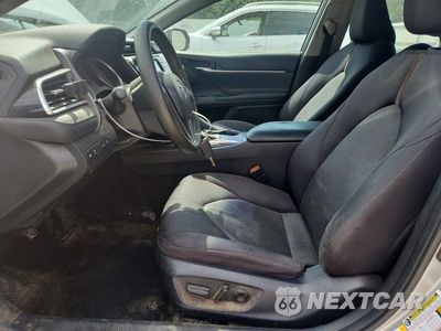 Zdjęcie 7 z 13 samochodu: 2018 TOYOTA CAMRY LE VIN:4T1B11HK1JU514432 - miniatura