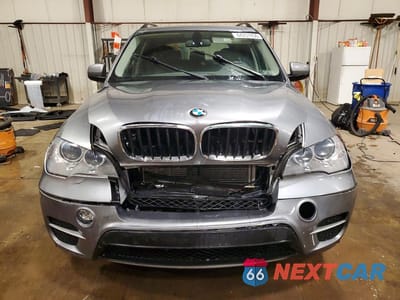 Piąte zdjęcie samochodu w środku: 2013 BMW X5 XDRIVE35I VIN:5UXZV4C57D0B06055 - miniatura