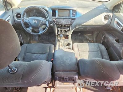 Zdjęcie 8 z 12 samochodu: 2014 NISSAN PATHFINDER S VIN:5N1AR2MMXEC693521 - miniatura