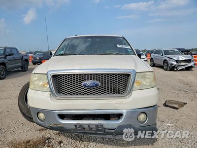 Piąte zdjęcie samochodu w środku: 2007 FORD F150 SUPERCREW VIN:1FTPW12V07FA36550 - miniatura