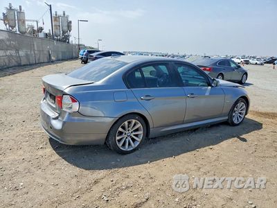 Trzecie zdjęcie samochodu z tyłu: 2011 BMW 328I VIN:WBAPH5G56BNM81350 - miniatura