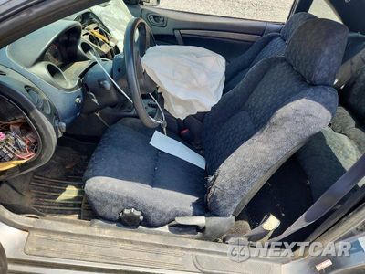 Zdjęcie 7 z 12 samochodu: 2003 MITSUBISHI ECLIPSE RS VIN:4A3AC34G73E023459 - miniatura