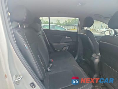 Zdjęcie 11 z 13 samochodu: 2012 KIA SPORTAGE EX VIN:KNDPC3A21C7333892 - miniatura