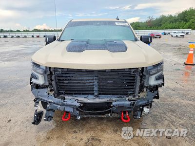 Piąte zdjęcie samochodu w środku: 2023 CHEVROLET SILVERADO K1500 ZR2 VIN:3GCUDHEL8PG197335 - miniatura