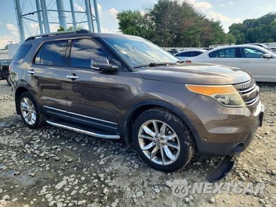 Czwarte zdjęcie samochodu z boku: 2015 FORD EXPLORER LIMITED VIN:1FM5K8F87FGB56639 - miniatura