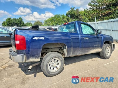 Trzecie zdjęcie samochodu z tyłu: 2010 CHEVROLET SILVERADO K1500 VIN:1GCPKPEX6AZ227603 - miniatura