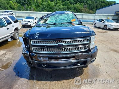 Piąte zdjęcie samochodu w środku: 2013 CHEVROLET SILVERADO K1500 LTZ VIN:1GCRKTE79DZ134306 - miniatura