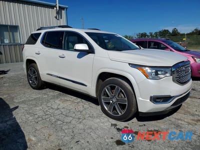 Czwarte zdjęcie samochodu z boku: 2017 GMC ACADIA DENALI VIN:1GKKNXLS6HZ131588 - miniatura