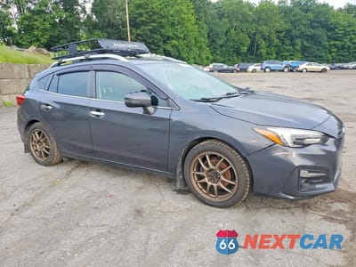 Czwarte zdjęcie samochodu z boku: 2018 SUBARU IMPREZA LIMITED VIN:4S3GTAU66J3714385 - miniatura