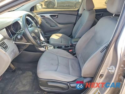 Zdjęcie 7 z 12 samochodu: 2012 HYUNDAI ELANTRA GLS VIN:KMHDH4AE5CU307197 - miniatura