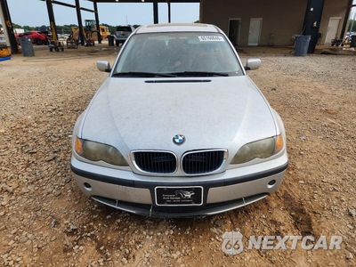 Piąte zdjęcie samochodu w środku: 2003 BMW 325 I VIN:WBAET37483NH02906 - miniatura