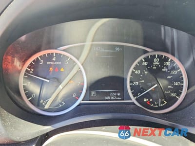 Zdjęcie 9 z 13 samochodu: 2018 NISSAN SENTRA SV VIN:3N1AB7AP3JY219807 - miniatura