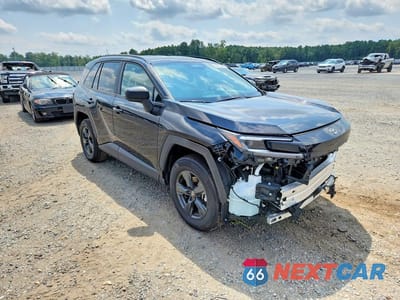 Czwarte zdjęcie samochodu z boku: 2026 TOYOTA RAV4 LE VIN:2T36DRBV7TC002552 - miniatura