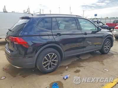 Trzecie zdjęcie samochodu z tyłu: 2021 VOLKSWAGEN TIGUAN S VIN:3VV1B7AX6MM017473 - miniatura
