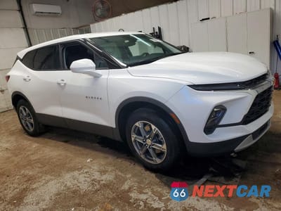Czwarte zdjęcie samochodu z boku: 2025 CHEVROLET BLAZER 2LT VIN:3GNKBCR4XSS193254 - miniatura