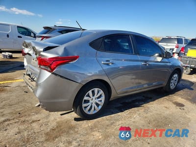 Trzecie zdjęcie samochodu z tyłu: 2022 HYUNDAI ACCENT SE VIN:3KPC24A6XNE167790 - miniatura
