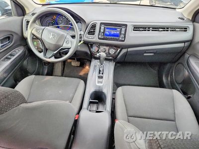 Zdjęcie 8 z 13 samochodu: 2021 HONDA HR-V LX VIN:3CZRU6H33MM733251 - miniatura