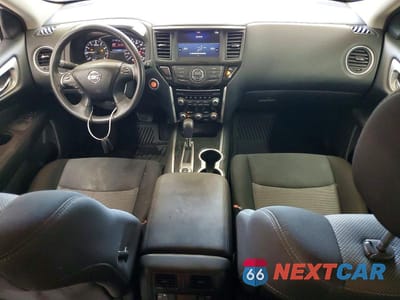 Zdjęcie 8 z 13 samochodu: 2017 NISSAN PATHFINDER SV VIN:5N1DR2MM8HC621654 - miniatura
