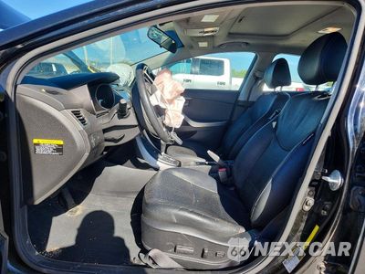 Zdjęcie 7 z 13 samochodu: 2013 HYUNDAI ELANTRA LIMITED VIN:KMHDH4AE7DU979960 - miniatura