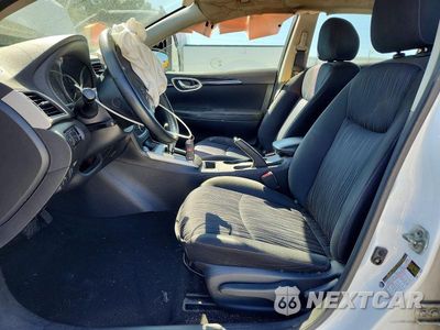 Zdjęcie 7 z 13 samochodu: 2019 NISSAN SENTRA SV VIN:3N1AB7APXKY243975 - miniatura