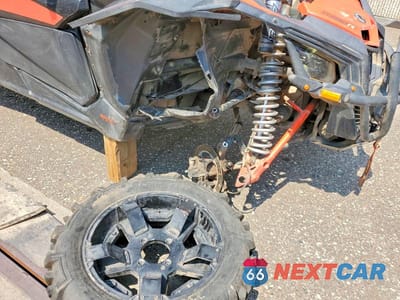Zdjęcie 9 z 10 samochodu: 2021 CAN-AM MAVERICK X3 MAX DS TURBO R VIN:3JBVMAW44MK001079 - miniatura