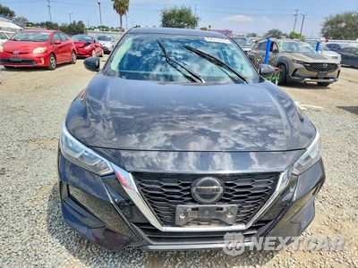 Piąte zdjęcie samochodu w środku: 2021 NISSAN SENTRA S VIN:3N1AB8BV1MY279155 - miniatura