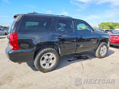 Trzecie zdjęcie samochodu z tyłu: 2011 GMC YUKON SLE VIN:1GKS1AE06BR350787 - miniatura