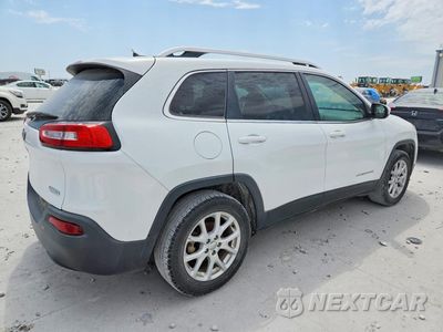 Trzecie zdjęcie samochodu z tyłu: 2015 JEEP CHEROKEE LATITUDE VIN:1C4PJLCB8FW642577 - miniatura