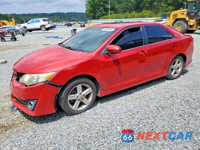 2013 TOYOTA CAMRY SE 4T1BF1FK1DU683861 - główne zdjęcie licytacji z USA - miniatura