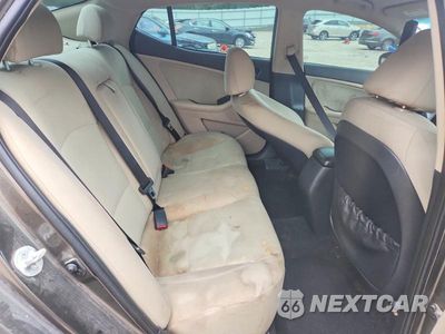 Zdjęcie 10 z 12 samochodu: 2014 KIA OPTIMA LX VIN:5XXGM4A79EG330909 - miniatura