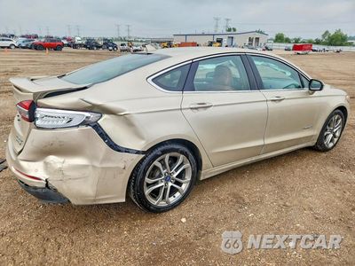 Trzecie zdjęcie samochodu z tyłu: 2019 FORD FUSION TITANIUM VIN:3FA6P0RU0KR137332 - miniatura