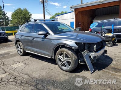 Czwarte zdjęcie samochodu z boku: 2021 AUDI Q5 E PREMIUM PLUS VIN:WA1E2AFY2M2109437 - miniatura