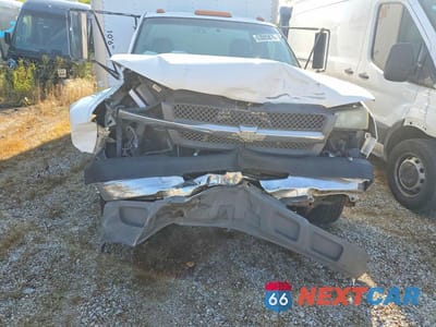 Zdjęcie 13 z 13 samochodu: 2003 CHEVROLET SILVERADO C3500 REFRIGERATED BOX TRUCK VIN:1GBJC34U43E189161 - miniatura