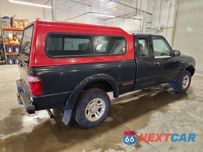 Trzecie zdjęcie samochodu z tyłu: 2001 FORD RANGER SUPER CAB VIN:1FTYR14U71PA35395 - miniatura