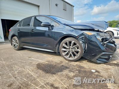 Czwarte zdjęcie samochodu z boku: 2020 TOYOTA COROLLA SE VIN:5YFS4RCE9LP032285 - miniatura