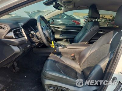 Zdjęcie 7 z 13 samochodu: 2021 TOYOTA CAMRY XSE VIN:4T1K31AK2MU546976 - miniatura