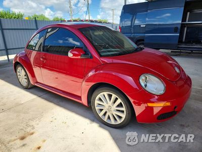 Czwarte zdjęcie samochodu z boku: 2008 VOLKSWAGEN NEW BEETLE S VIN:3VWRW31C98M524267 - miniatura