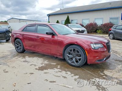 Czwarte zdjęcie samochodu z boku: 2020 CHRYSLER 300 TOURING VIN:2C3CCAAG5LH239117 - miniatura