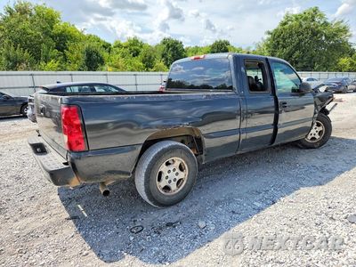 Trzecie zdjęcie samochodu z tyłu: 2003 CHEVROLET SILVERADO C1500 VIN:2GCEC19X931258609 - miniatura